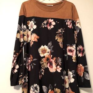 Ladies long sleeve tunic